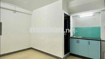 Còn 1 phòng 27/9 trống như hình