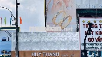 Cho thuê nhà Góc 2 Mặt Tiền Phan Văn Trị Với Nguyễn Oanh