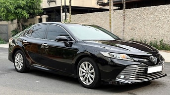 Bán Toyota Camry 2.0G model 2020