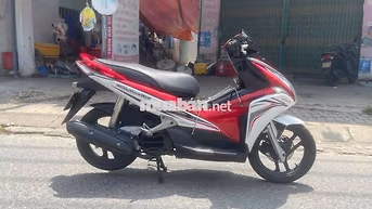 Honda Air Blade Đỏ trắng