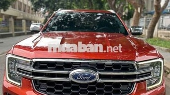 Ford Everest Titanium 2022 Nhập khẩu