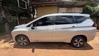 Mitsubishi Xpander MT 2020 127000km Bạc