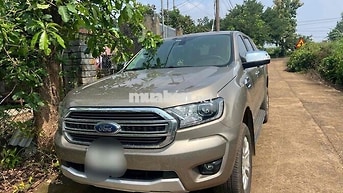 Ford Ranger Limited 2022 Vàng cát Đắk Lắk