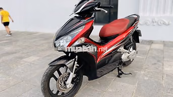 Honda Airblade 110 2012 Đen đỏ êm ái xe đẹp chất