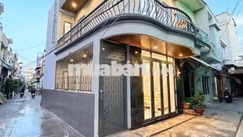 Ngang 5,3x11 - Giá 4Tỷ45 - Hẻm Xe Hơi Ngay Ngã Tư Bốn Xã Hương Lộ 2