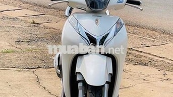 Honda SH Mode Trắng Việt Nam