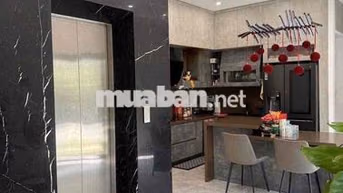 176 ✨ 🏡 CHO THUÊ NHÀ 5 TẦNG CÓ THANG MÁY MẶT TIỀN THÍCH QUẢNG ĐỨC