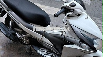 Honda Airblade FI 2012 Trắng