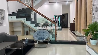 🏡 NHÀ MT NGUYỄN XIỂN – 3PN – 19TR/THÁNG