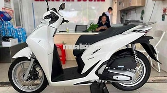 Honda SH 125 CBS 2026 Trắng đen 1000km