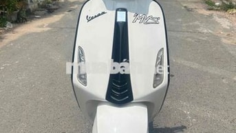 Piaggio Vespa Sprint Trắng Tự động