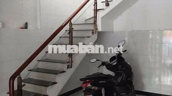 NHÀ THUÊ MT ĐƯỜNG NHÁNH TÂN XUÂN GẦN LÊ THỊ HÀ HOC MON