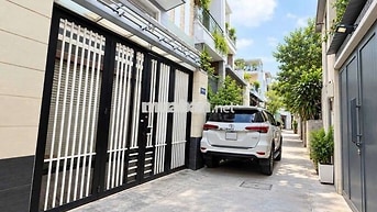Hẻm Xe Hơi -7t.ỷ9 - 5 Tầng - 45m2 đất -Bình Thạnh