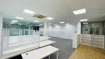 Cho thuê văn phòng tại Huỳnh Thúc Kháng 145m2 giá 27t full đồ