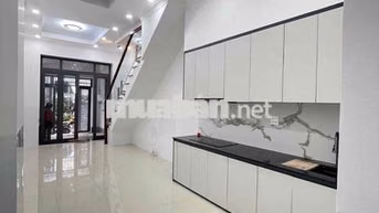 Nhà mới 3pn 3 máy lạnh Hẻm Trần Hưng Đạo