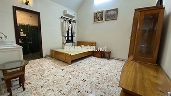 QUẬN 1 – PHÒNG 40m² - NỘI THẤT CƠ BẢN – GIỜ GIẤC TỰ DO