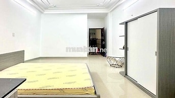SIÊU PHẨM CĂN HỘ ĐẦY ĐỦ NỘI THẤT CỬA SỔ THOÁNG RỘNG RÃI sát AEON MALL