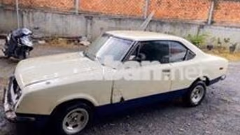 Toyota Mark 2 Coupe 1968 Trắng xanh