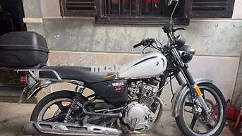Yamaha SR125 Trắng Xe máy cổ điển