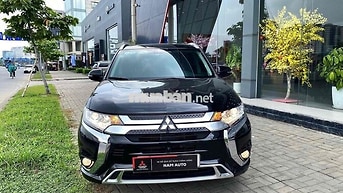 Mitsubishi Outlander 2.0 CVT 2023 Đen