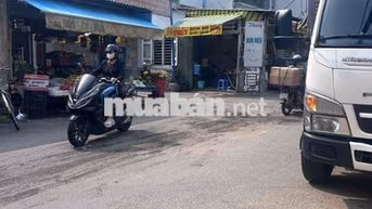 cho thuê mặt bằng góc ngã 4 mặt tiền đường số p9