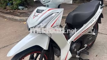 Future LED Limited 11/2025 Trắng  chạy 4.000 km