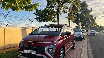 Hyundai Stargazer Đặc biệt 2023 Tự động Đỏ