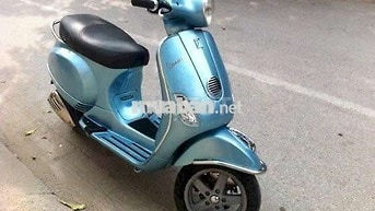 Piaggio Vespa FI Xanh