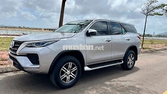 Toyota Fortuner 2022 Số sàn Dầu Bạc