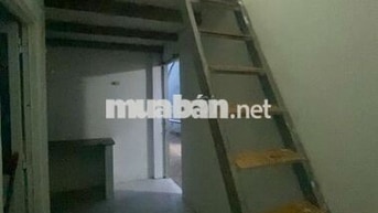 Nhà nát Nguyễn Văn Quá 2 mặt tiền hẻm, 855 triệu, full thổ đứng tên sổ