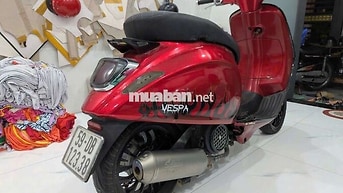 Piaggio Vespa 2019 đỏ