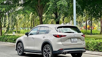 Mazda CX5 2.0 Premium 2024 Vàng titan