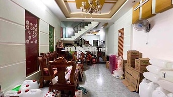 nhà full Nội Thất 3 tầng 4pn 4wc phù hợp ở gia đình, lmf vp cty kd onl