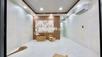 Nhà nguyên căn ngay Cầu Thị Nghè - 2pn, 1pk, 1 bếp