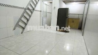 PHÒNG TRỌ MỚI TINH GẦN CHỢ HÓC MÔN