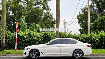 BMW 520i Luxury Line Model 2023 Trắng 28000 miles