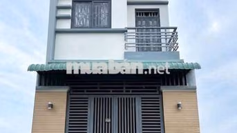 cho thuê nhà mới đẹp hẻm 233 Nguyễn Văn Cừ - có máy lạnh 