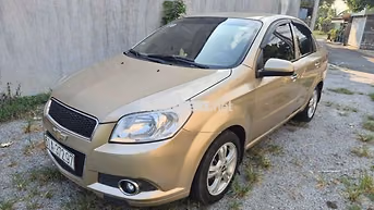 Chevrolet Aveo XS 2017 Số sàn Vàng