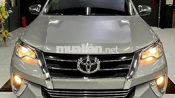 Toyota Fortuner 2.7V 2018 Bạc