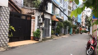 BÁN NHÀ 4 TẦNG Ô TÔ NGỦ TRONG NHÀ , SƯ VẠN HẠNH QUẬN 10 