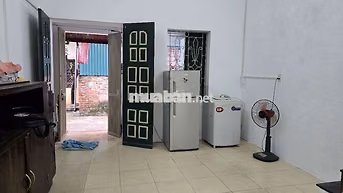 Nhà cấp 4 33m² + gác lửng, gần trường Ngô Quyền – Hồng Mai – 5,5tr