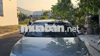 Toyota Camry 2.4G 2009 ghi xám