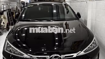 Hyundai Elantra 2021 Đen 39.000km