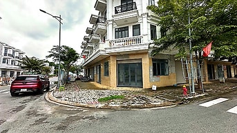 Công ty Đấu giá hợp danh Lam Sơn Sài Gòn thông báo đấu giá tài sản