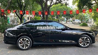Vinfast Lux A Base Đen 37000 km