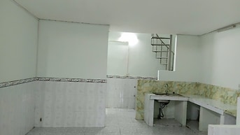 Cho thuê nhà sân vườn Lái Thiêu Vsip1  4.2tr/tháng, 52m2 chính Chủ