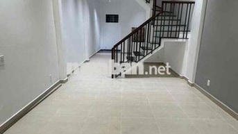 cho thuê nhà mới 100% Kênh Tân Hoá nhà đẹp