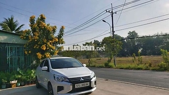 Mitsubishi Attrage MT 2024 Trắng 12.000 km