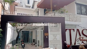 🔥HXH Ngang 12m Nguyễn Văn Trỗi, Tân Bình – 180m² – Trệt Lầu-Sân ĐậuOto