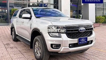 Ford Ranger XLS AT 4x2 2022 Bạc 67.000 Km